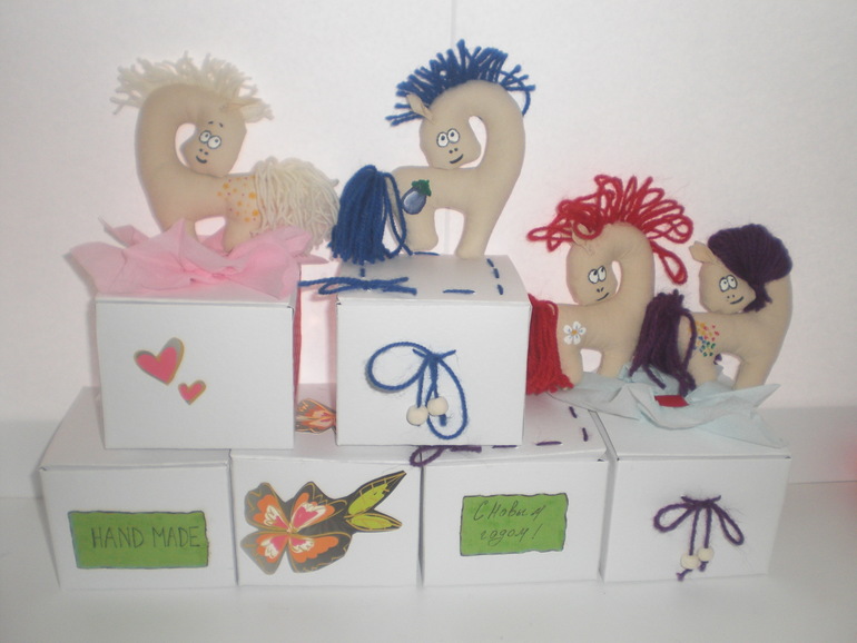 Лошадки, белогривые лошадки...