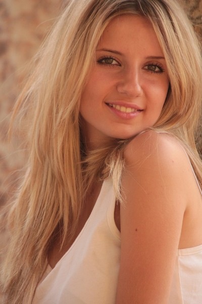 на Сколько Я выгляжу??))