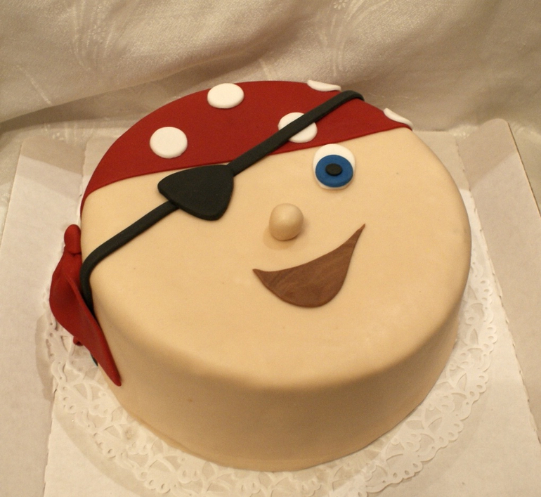 Выкладываю сразу много тортиков)