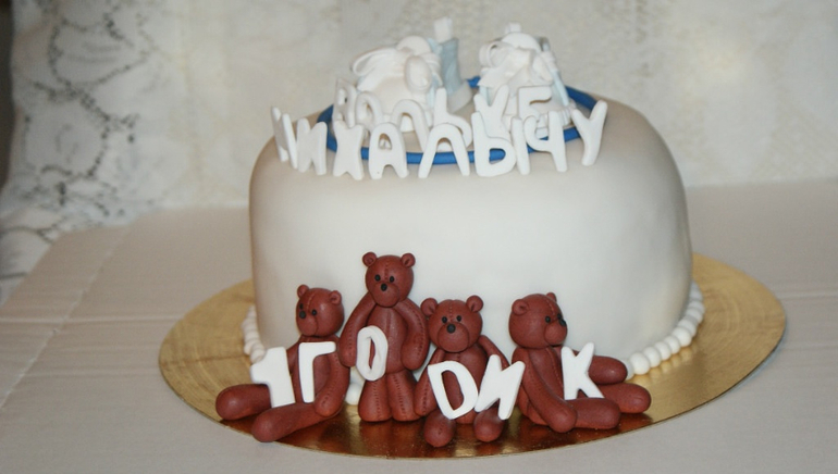 Немного тортиков)