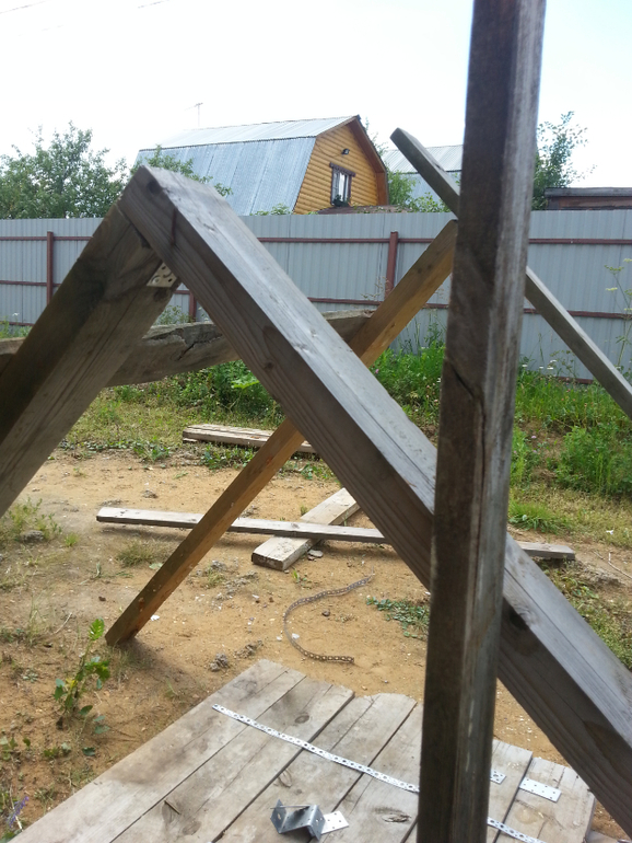 Свой мааааленький домик.