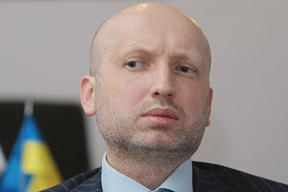 Турчинов предложил проверить компартию Украины. В случае необходимости – запретить