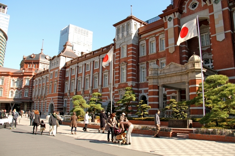Tokyo station...