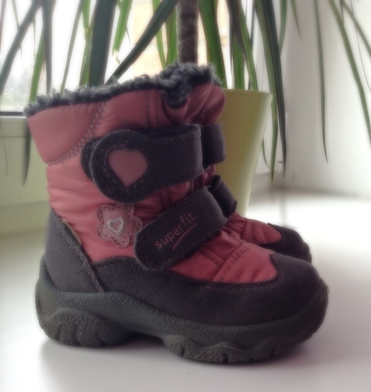 Сапожки SuperFit 20р носили в коляске б/у в отличном состоянии 1500р