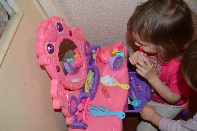 Наши игры и любимые игрушки