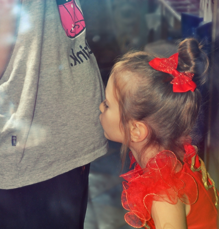 у нас любовь))хих)))