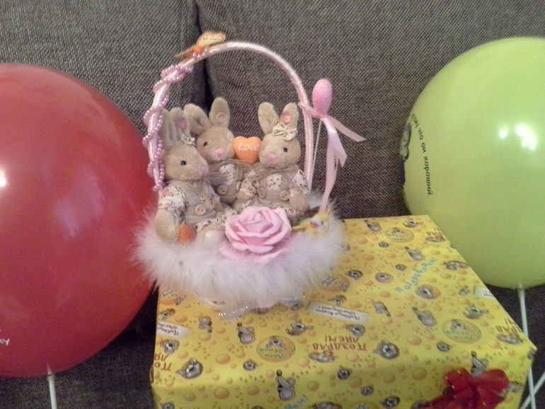 А вот,чем занимаюсь я))))Корзиночки