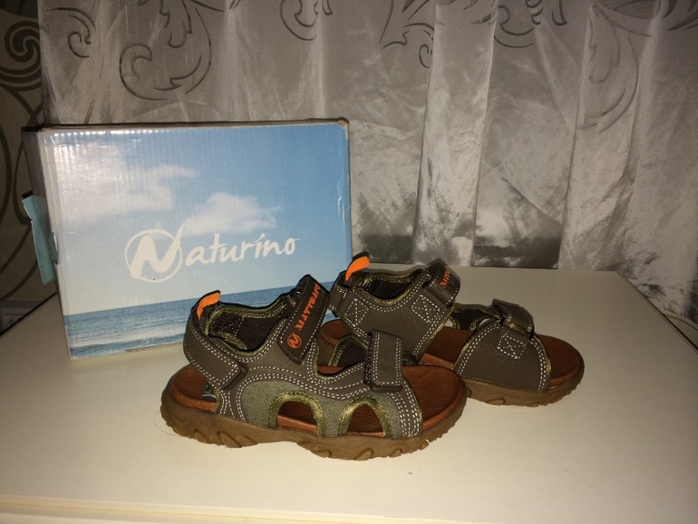 Продаю сандали Naturino(Италия)