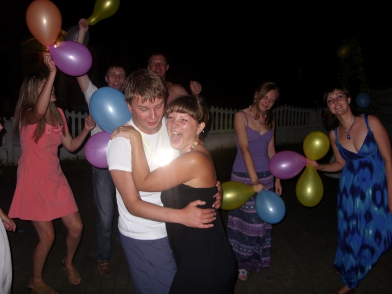 Деревянная годовщина свадьбы!