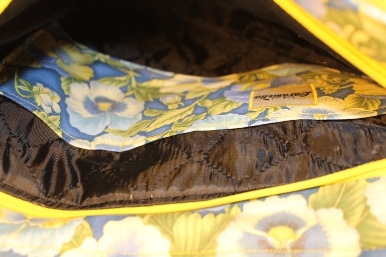 Я создаю авторские сумочки ручной работы!