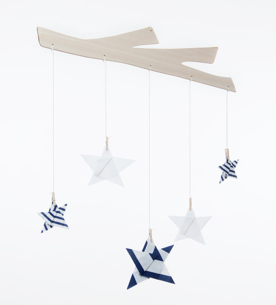 Суперские мобили, картинки, бортики и другой декор в детскую