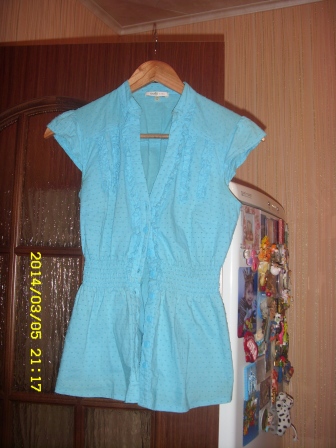 отдам даром женские вещи 40-42 размера