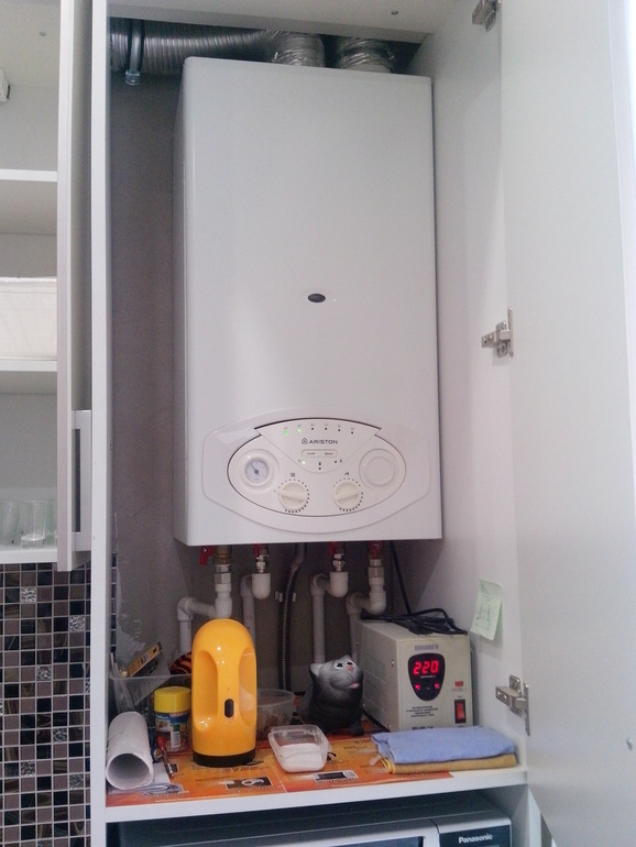 А можно я похвастаюсь кухней?