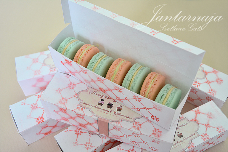 Коробочки макарон