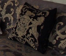 Где можно купить, заказать такие подушки?