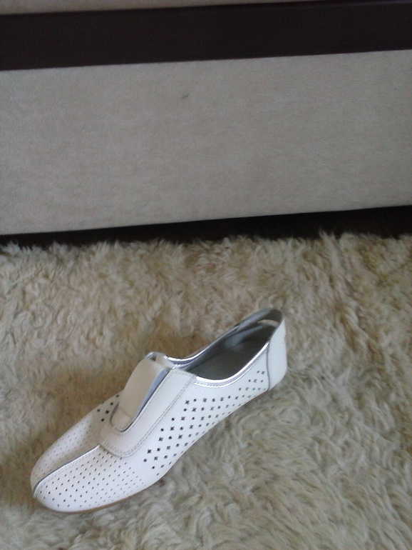 Купила мокасины