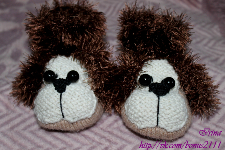 Тапочки собачки.