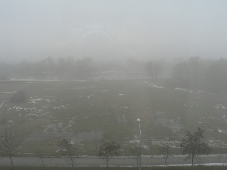 А что у вас за окном?