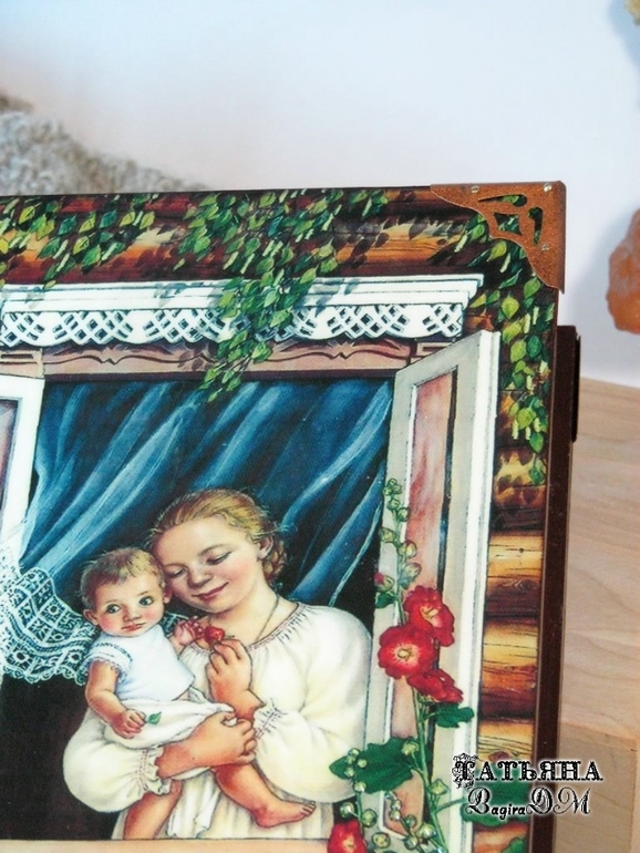 Шкатулка-книжка "Мамино окошко"