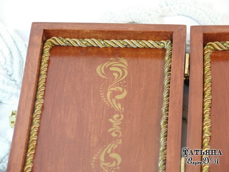 Храните ваши денежки...