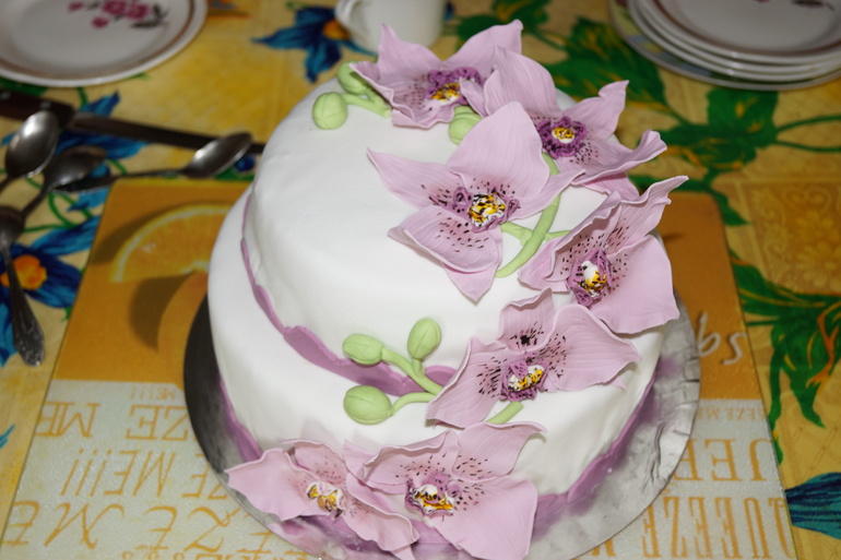 Торт "Орхидеи"