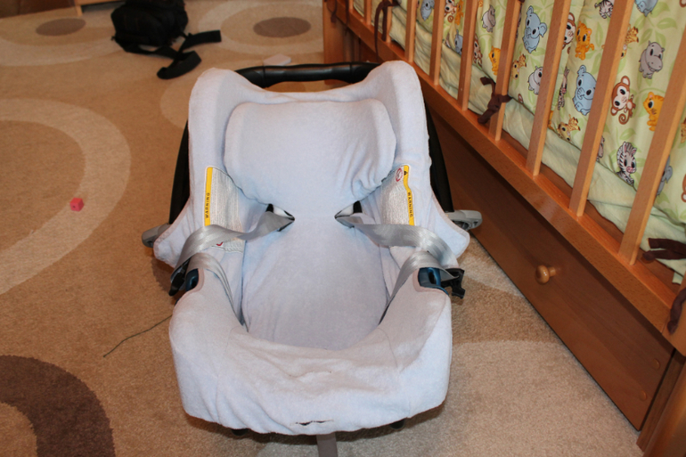 Продам автокресло ROMER Baby-Safe Plus II