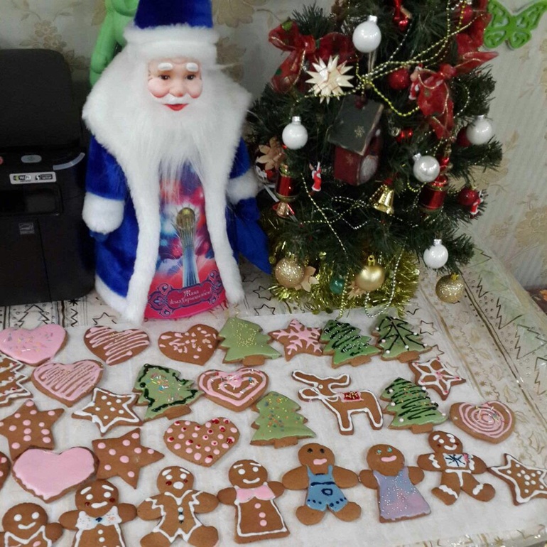 Имбирные пряники..... Праздник к нам приходит...