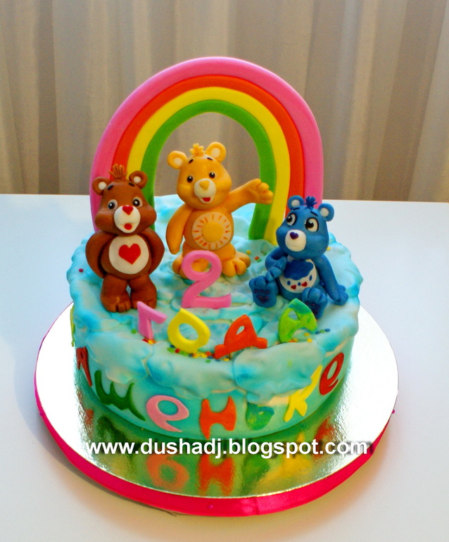 Заботливые мишки.