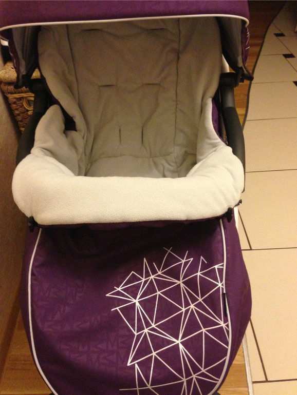 Прогулочная коляска Geoby