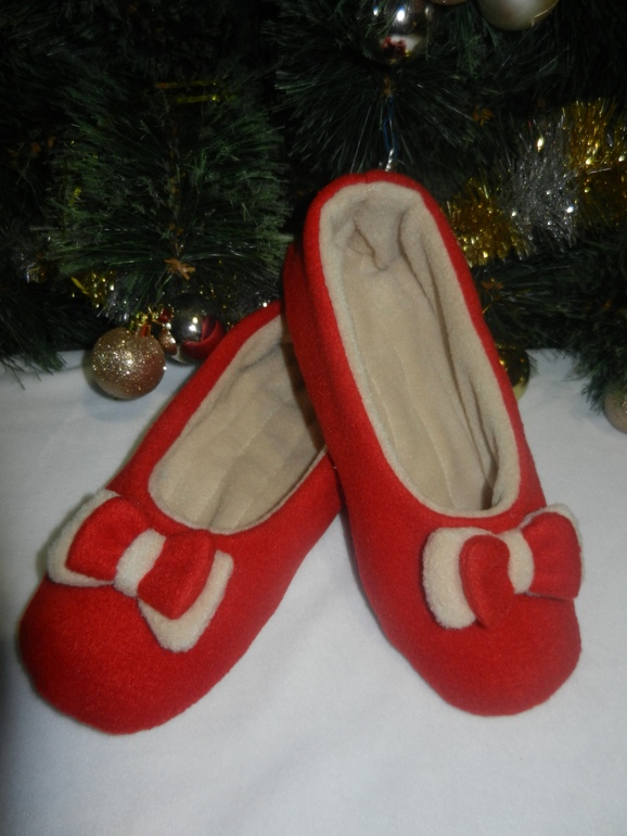 Тапки на лапки ....