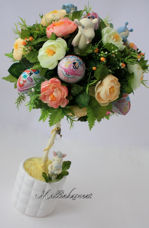 Деревце для девчушки