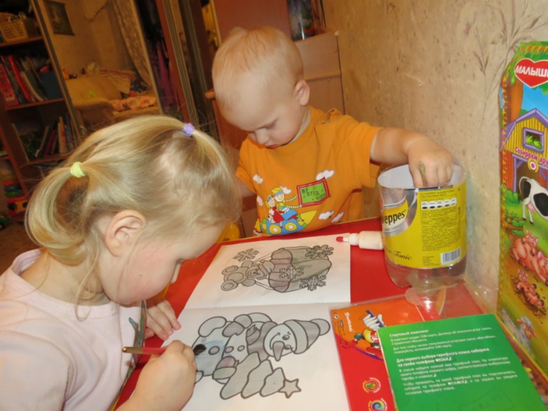 Ждем Новый год и получаем задания.