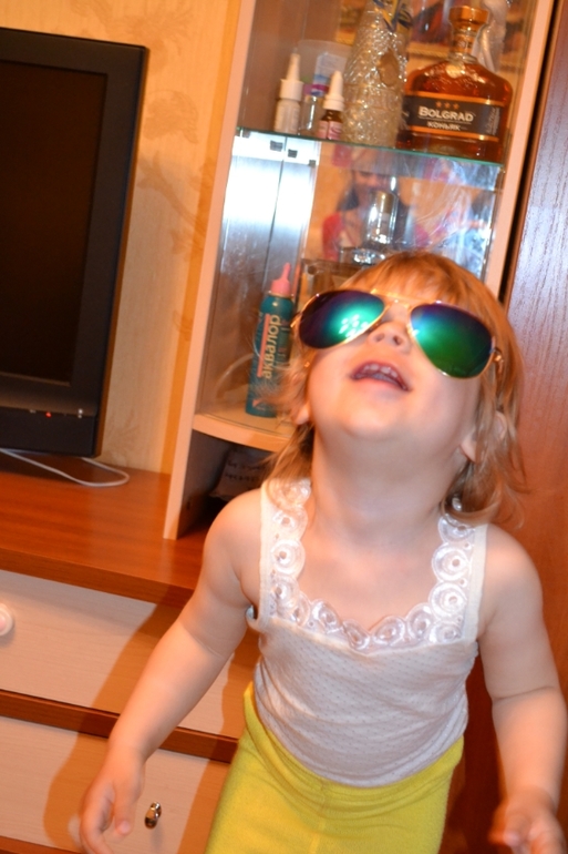 Моей куколке год и десять