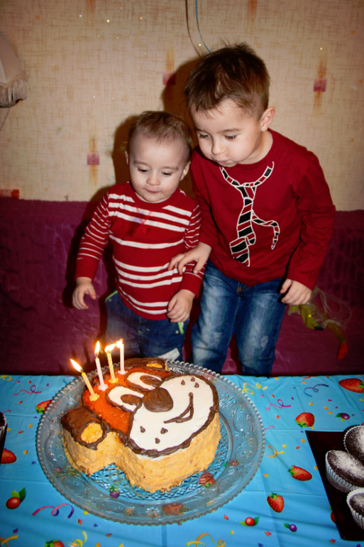 Володе 4 года!!!
