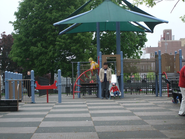 Детская площадка