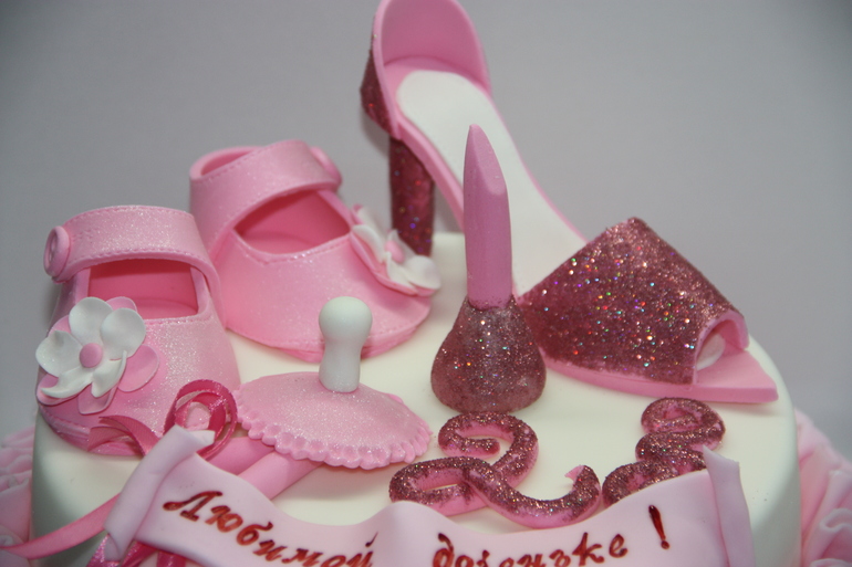 Торт на 23-е для девушки.