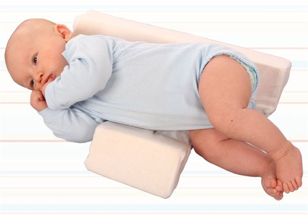 Подушка для новорожденного фото Подушка для новорожденного фото