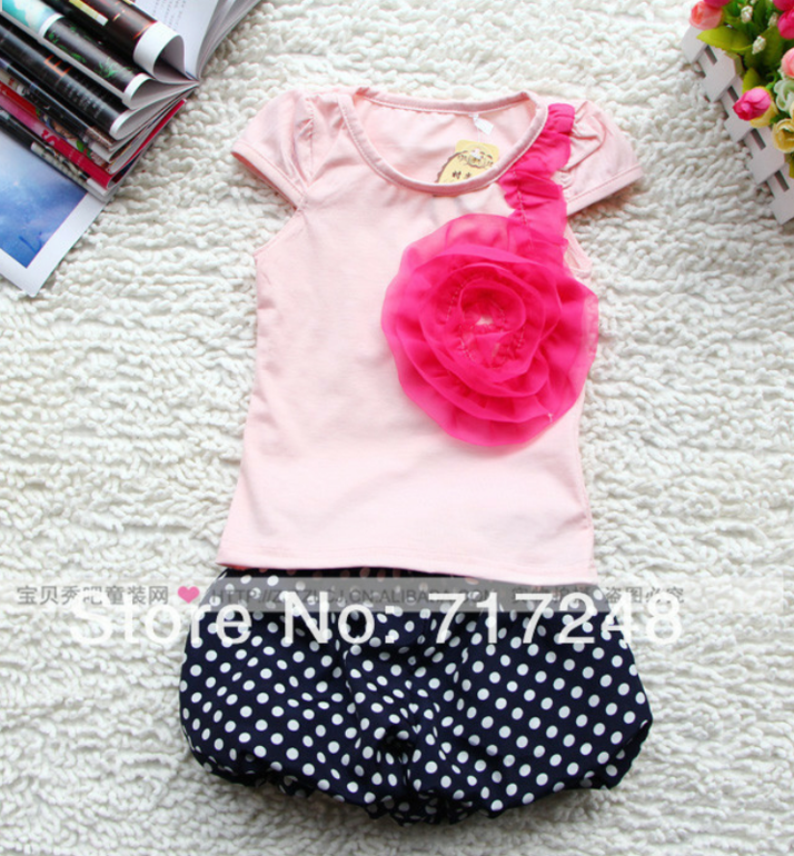 Яркие комплекты, 3 цвета! цена 450 руб! Сразу на ваш адрес!