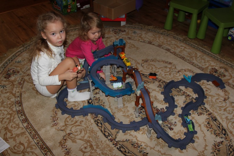 А к нам приходил Дед Мороз!!