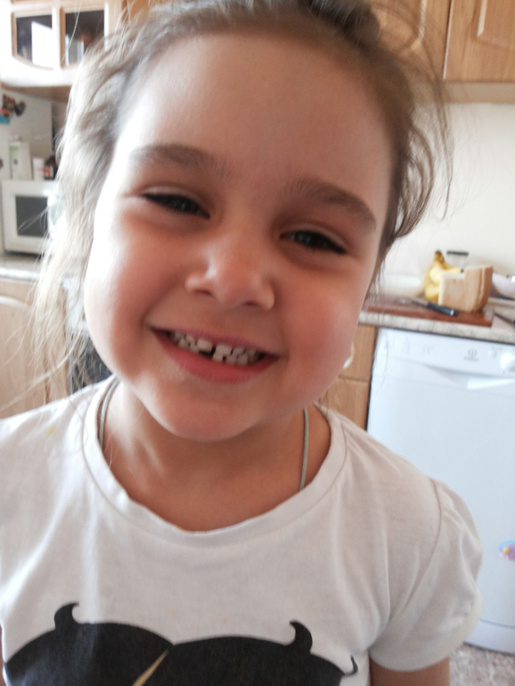 Да ей до баночки...