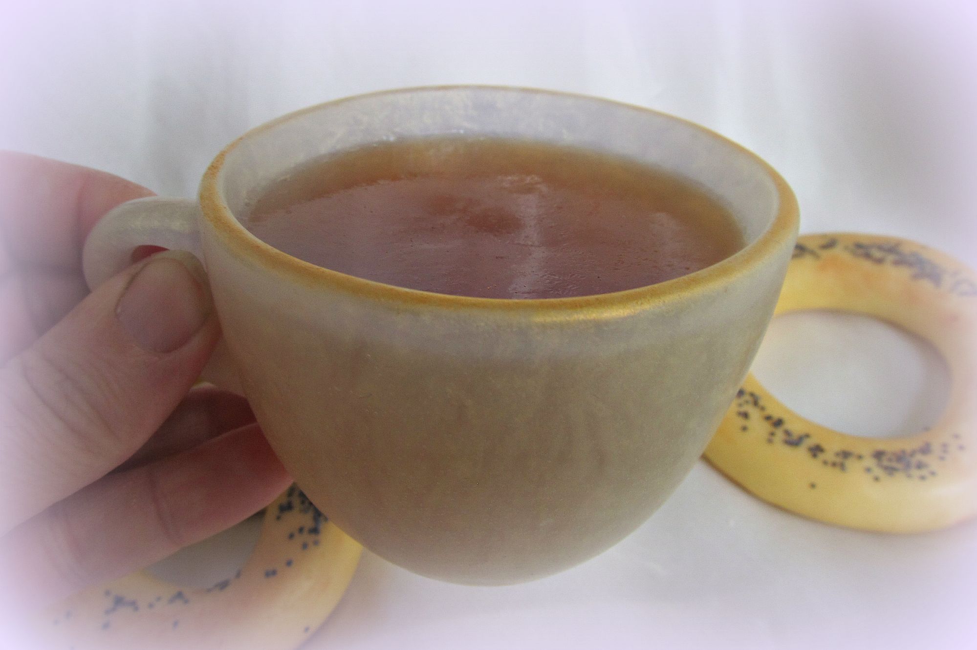 И снова прошу к столу.