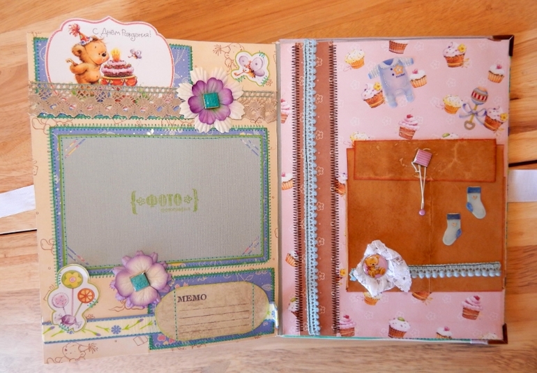 Скрап-альбом "Мой первый год" для маленького мальчика