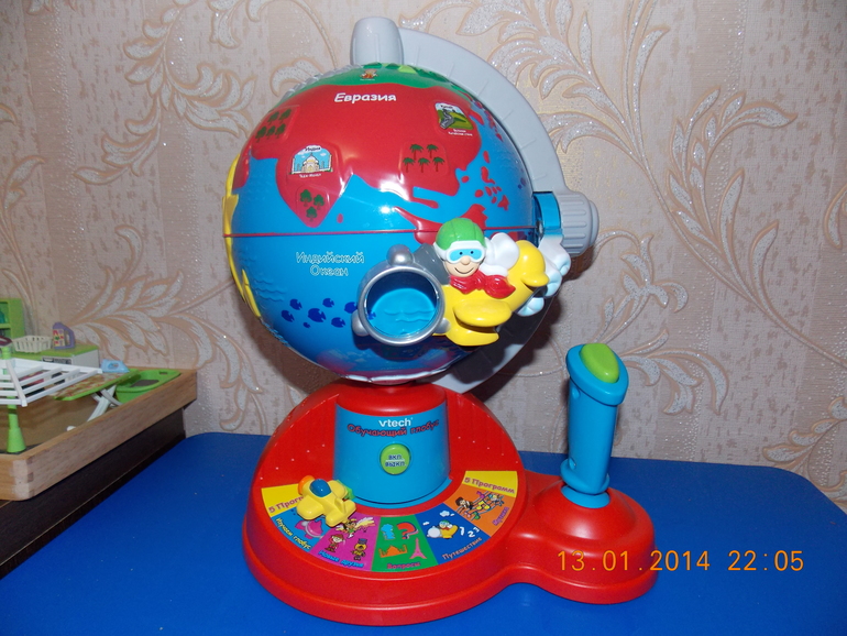 Игрушки, которые дочуне принес Дедушка Мороз!!!