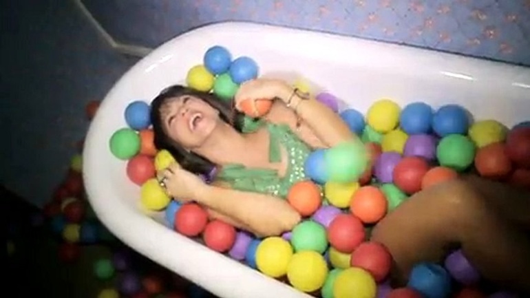 За квест пистлз революция