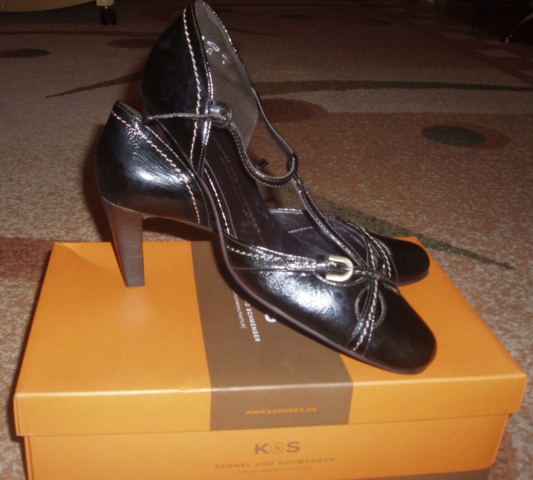 Лаковые туфли K&S 38 размер