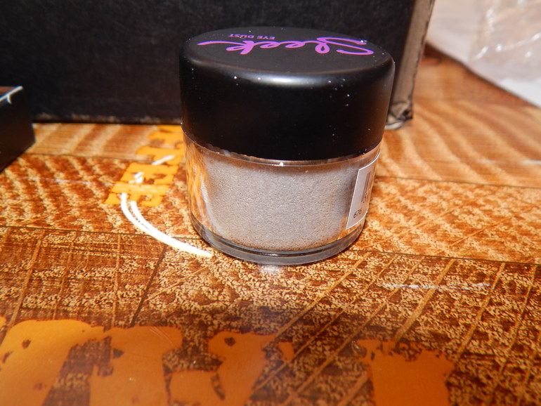 Посылка от SleeK