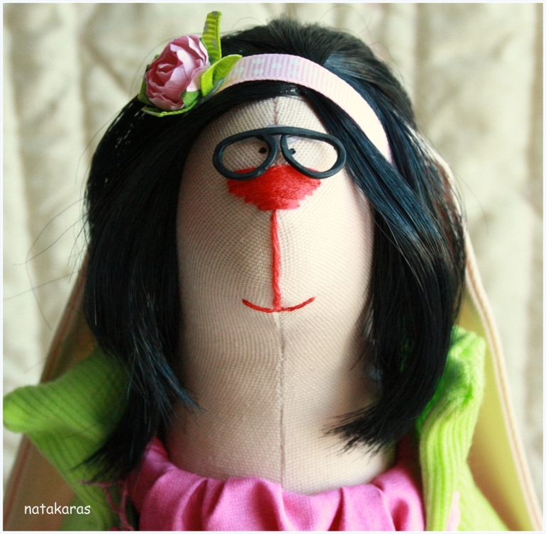 очень необычная зайка