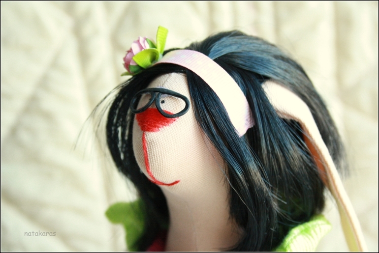 очень необычная зайка