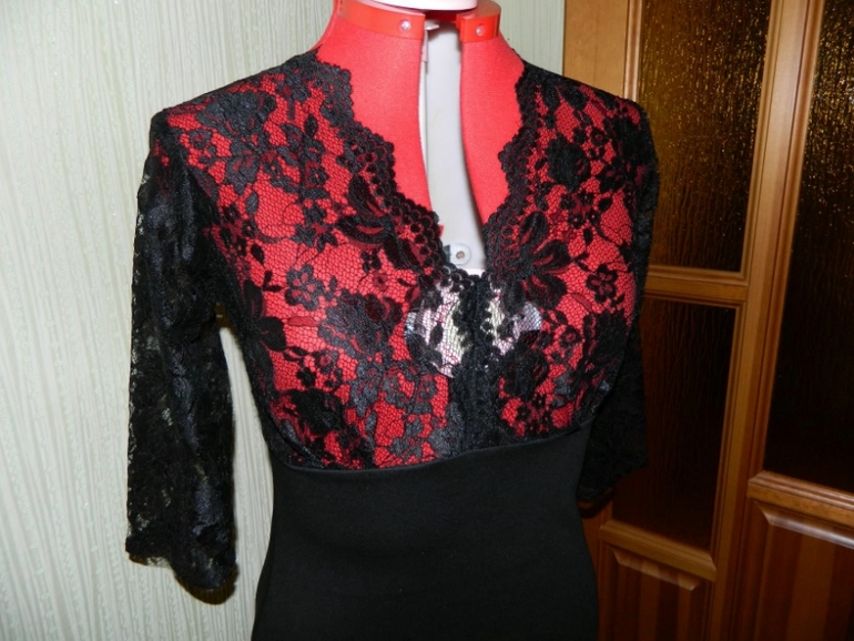 МАЛЕНЬКОЕ ЧЕРНОЕ ПЛАТЬЕ