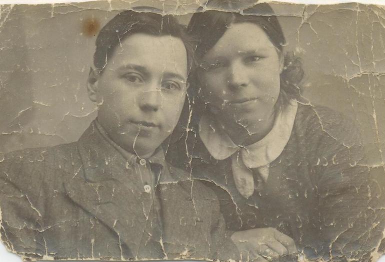 Этот праздник с сединою на висках...